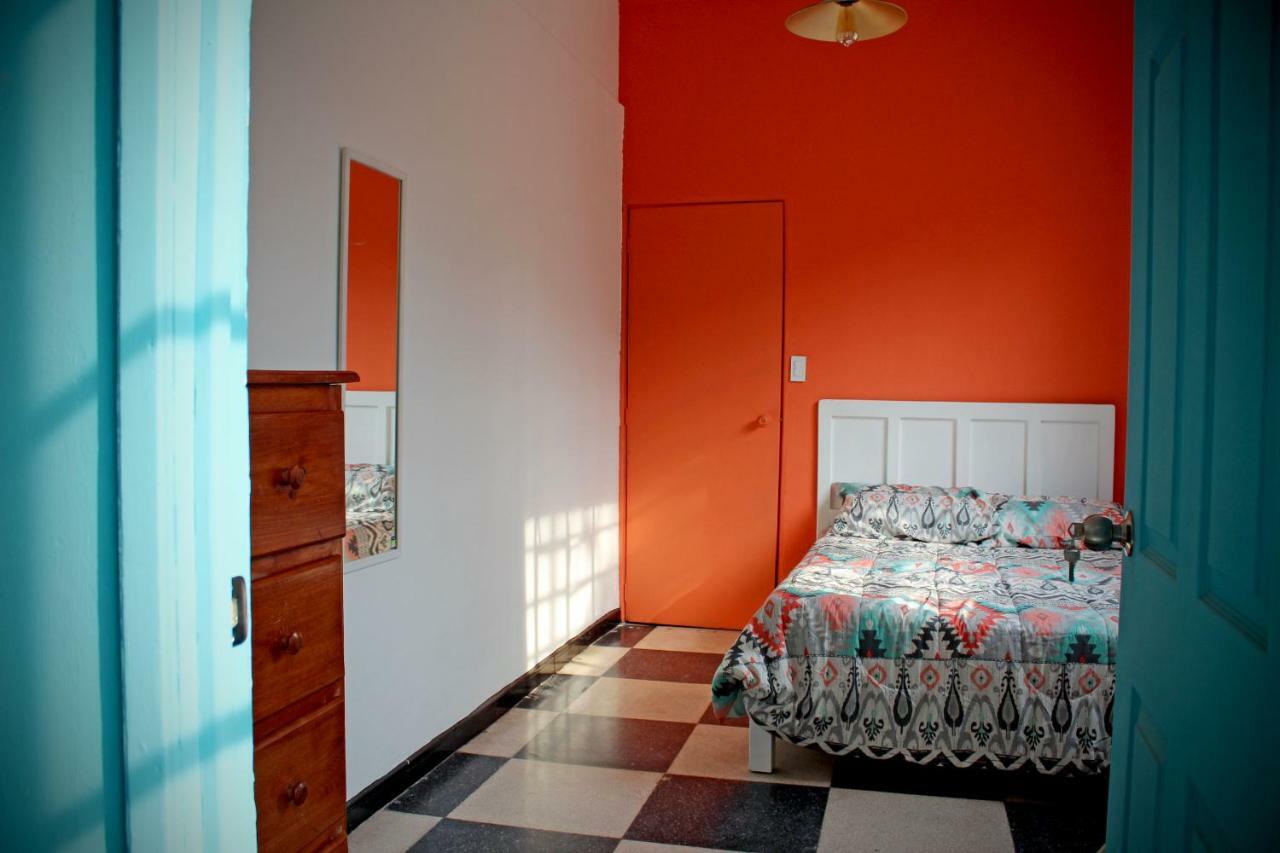 Hostal Americana Guadalajara Exterior photo